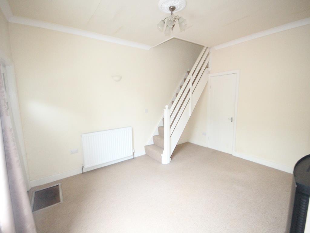 2 bedroom end terrace house SSTC in Barnoldswick - IMG_4662.jpg